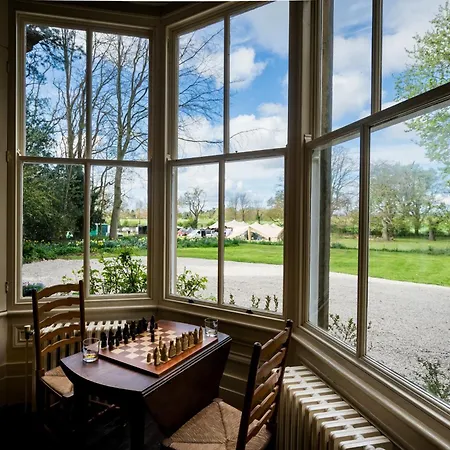 Charming 18th Century Hébergement de vacances
