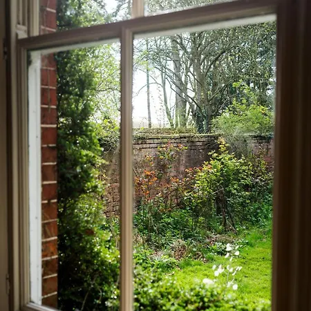 Charming 18th Century * Topcliffe Station