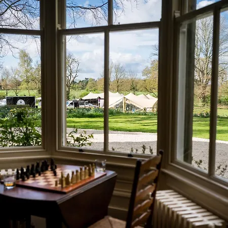 Charming 18th Century Topcliffe Station