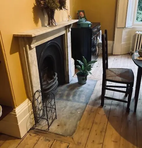 Charming 18th Century Semesterbostad *