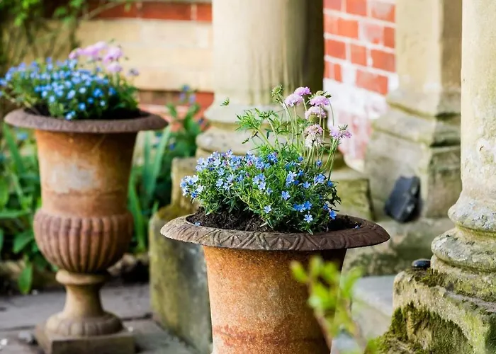Charming 18th Century Topcliffe Station